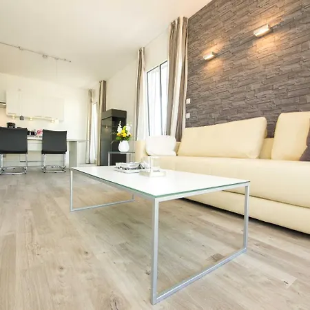 Dünenpalais Ahlbeck Apartment *